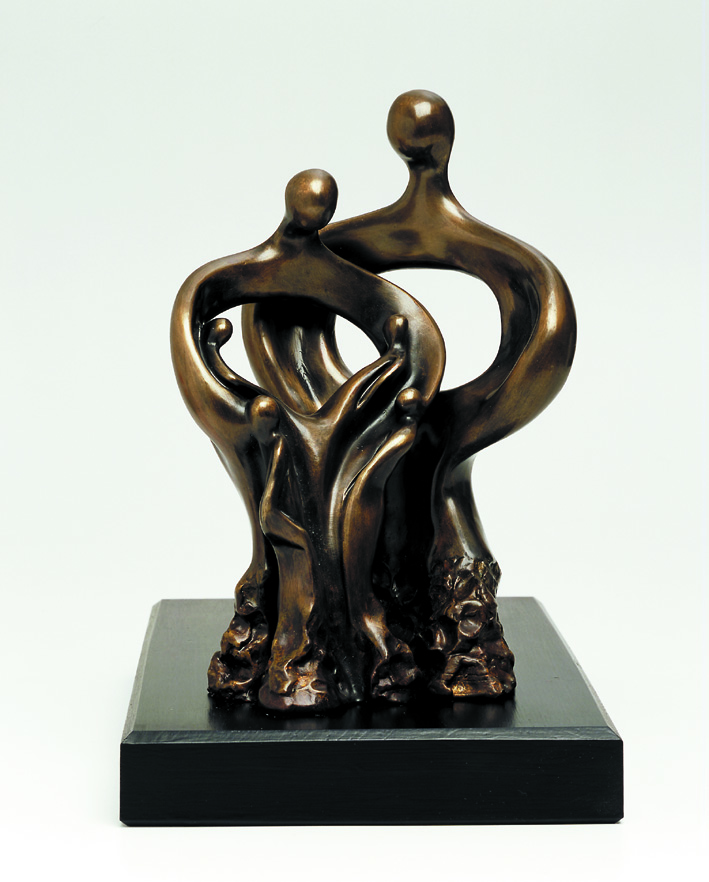 24. Family  | Bronze | 35x20 cm. 14x8 in.