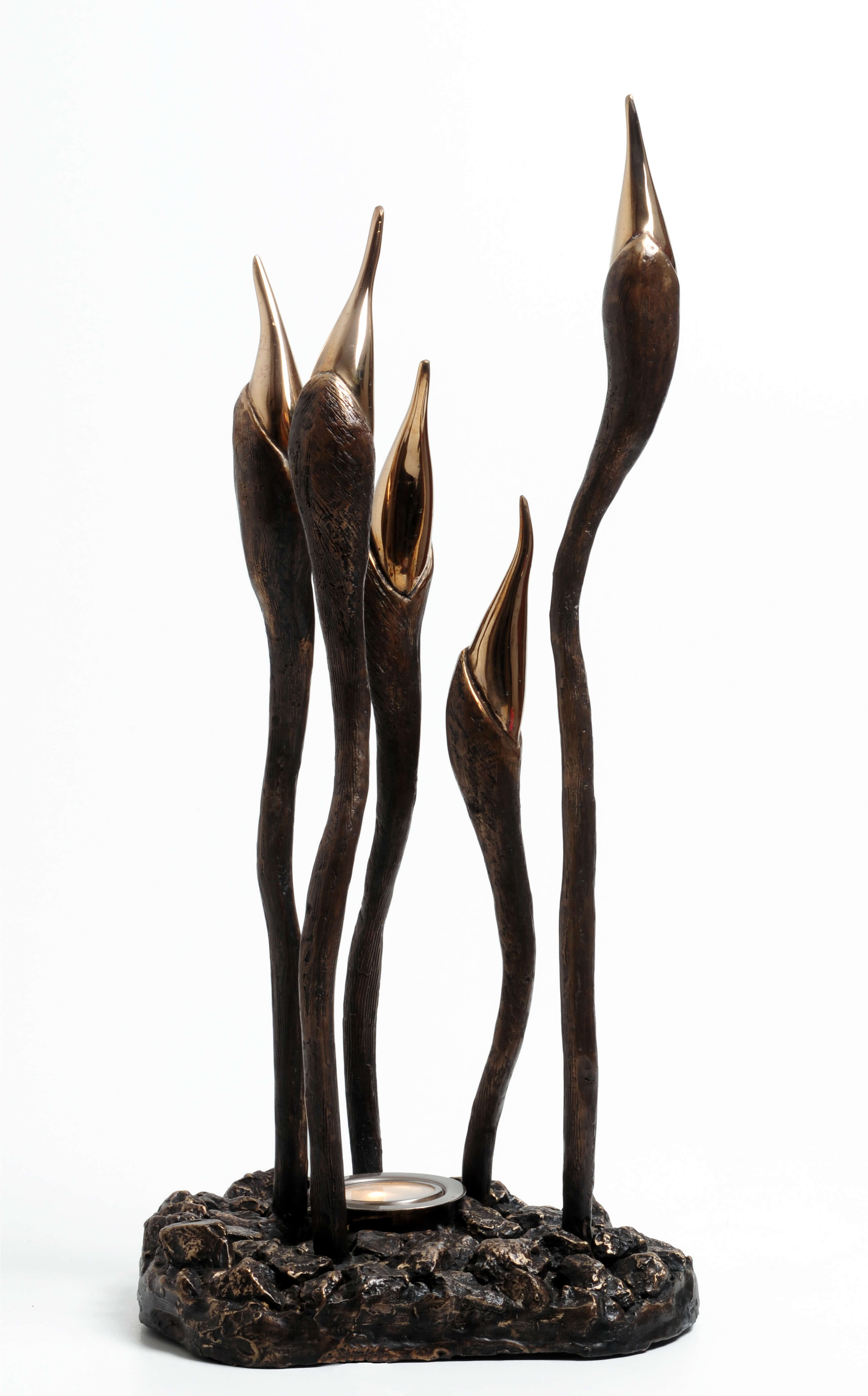 41. Reach for the Sky | Bronze | 53X26 cm.